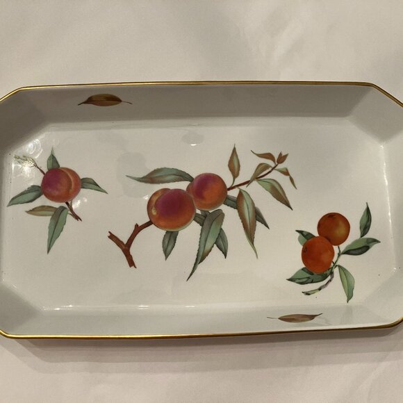Royal Worcester Evesham Vale Rectangular Casserole/Serving Dish - Picture 1 of 6